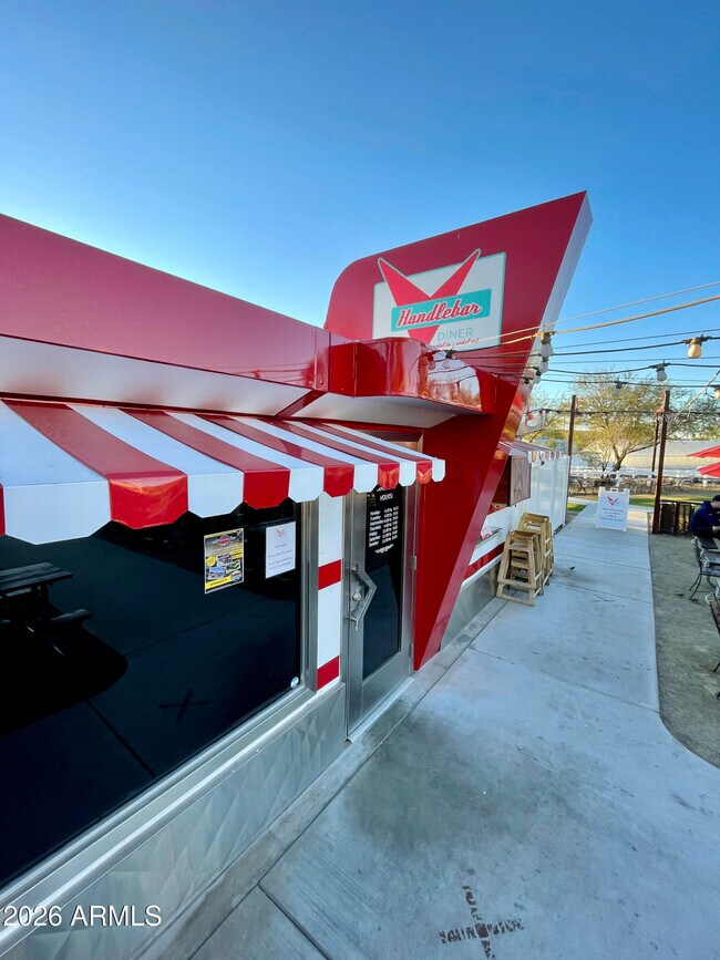 Building Photo - 10154 Theorem Dr