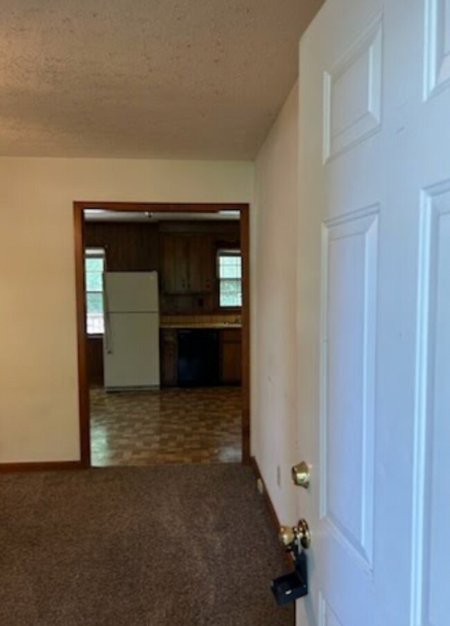 Building Photo - 88 Seminole Trail