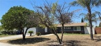 Building Photo - 10740 Coloma St