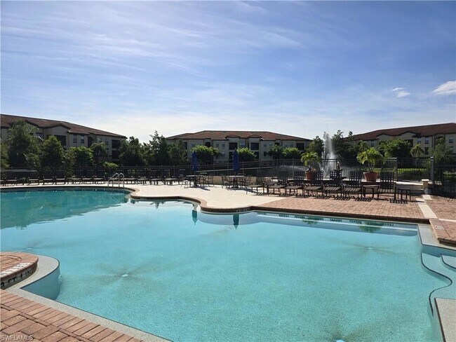 Building Photo - 12940 Positano Cir