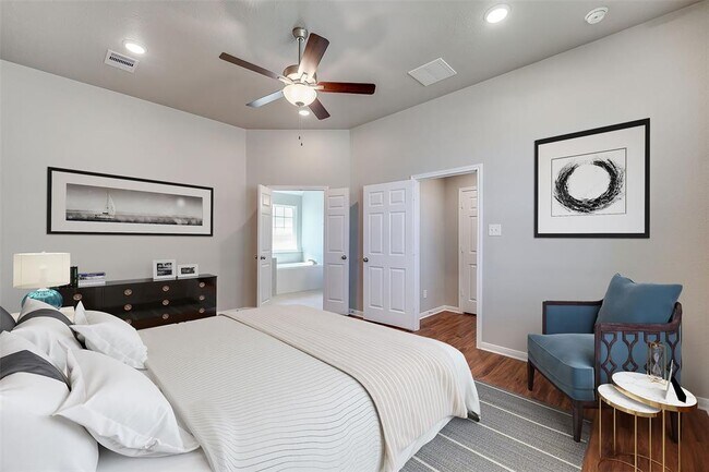 Building Photo - 1042 Tomball Downs Dr