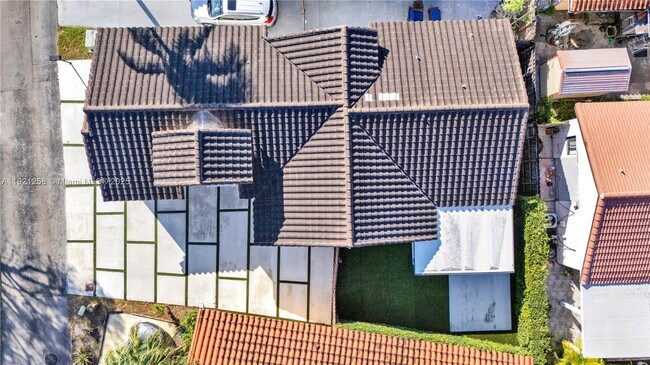 Building Photo - 11377 SW 74th St