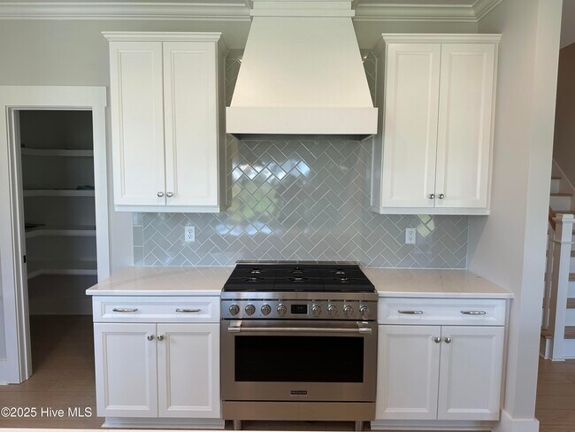 Building Photo - 3210 Calusa Cv