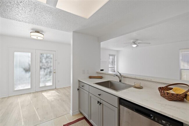 Building Photo - 2629 Alcott Ln