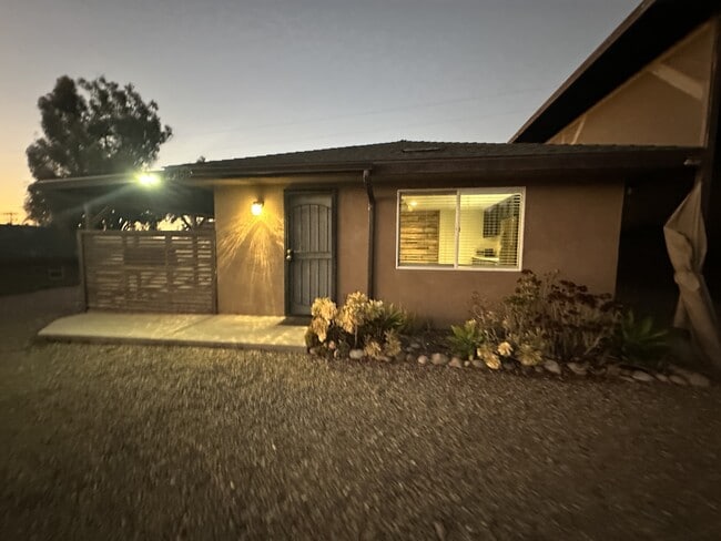 Primary Photo - 2315 Tavern Rd