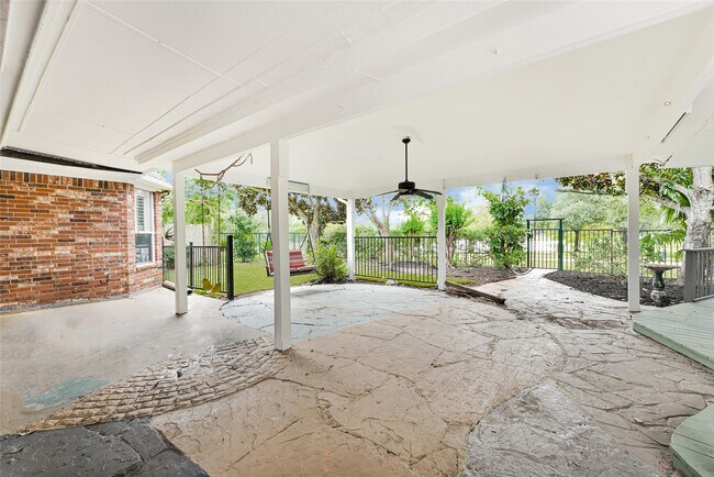 Building Photo - 8619 Arranmore Ln