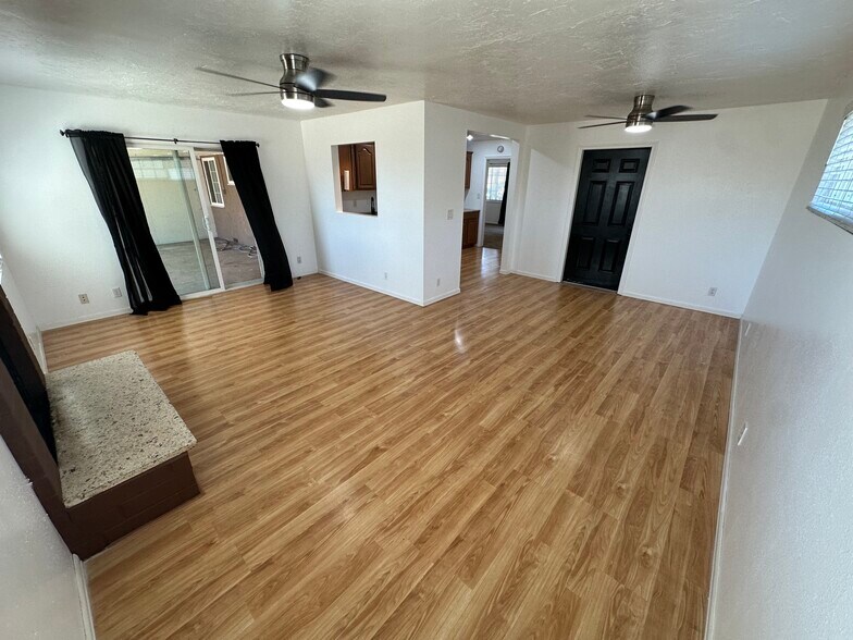 Building Photo - 6041 Albemarle St