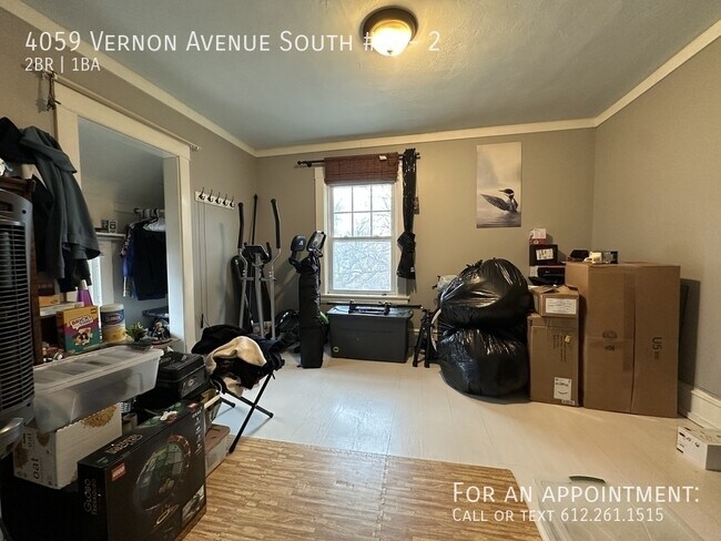Building Photo - 4059 Vernon Ave S