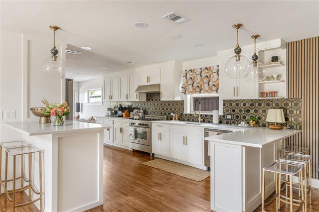 Building Photo - 9831 Lakemont Dr