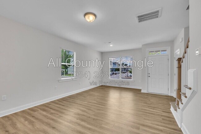 Building Photo - 267 Old Grove Ln