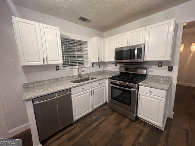 Building Photo - 3320 Northcliff Dr