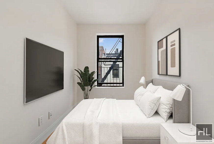 Building Photo - West 11th Street