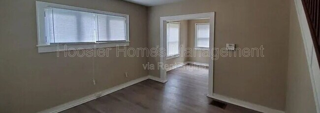 Building Photo - 5131 E Burgess Ave