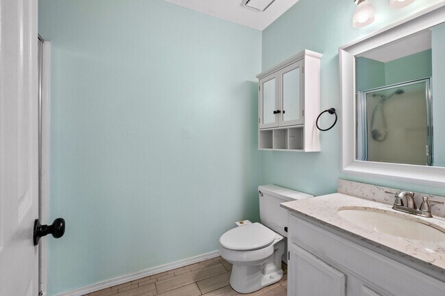 Building Photo - Affordable 2-Bedroom Home for Lease in Fayetteville, AR