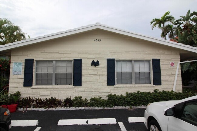 Primary Photo - 4649 Bougainvilla Dr