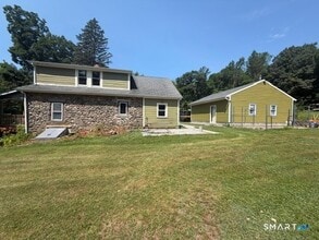 Building Photo - 446 Fall Mountain Rd