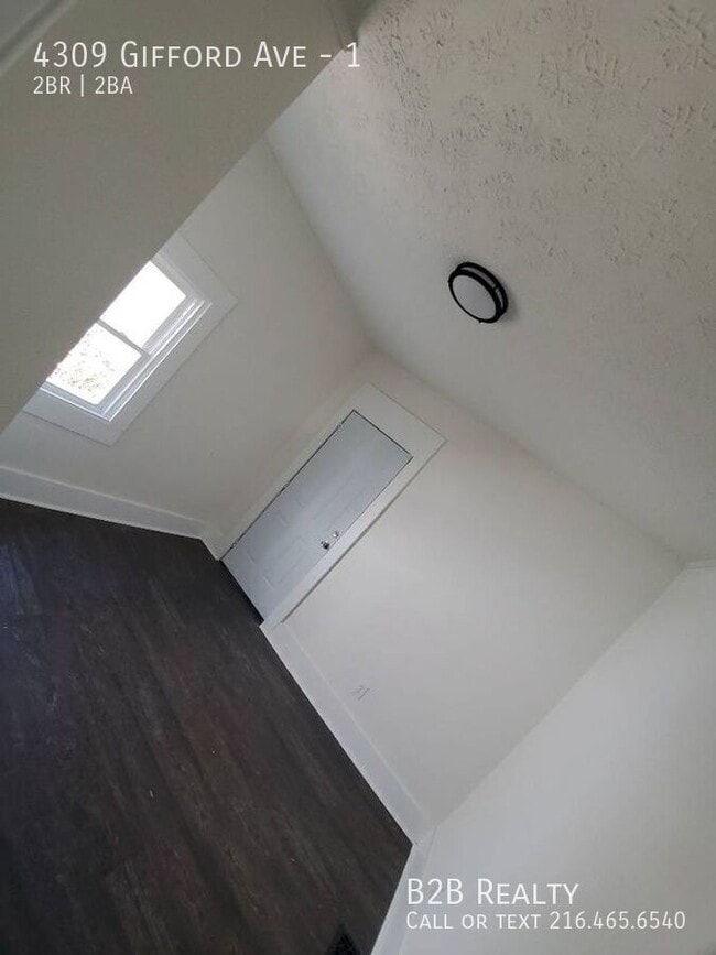 Building Photo - 4309 Gifford Ave
