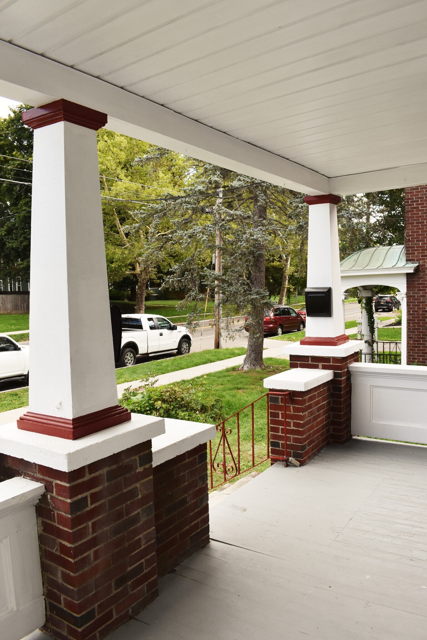 533 W. Water St. Front Porch - 533 W Water St