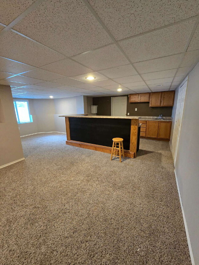 Building Photo - Spacious 5-Bedroom West Valley City Home w...