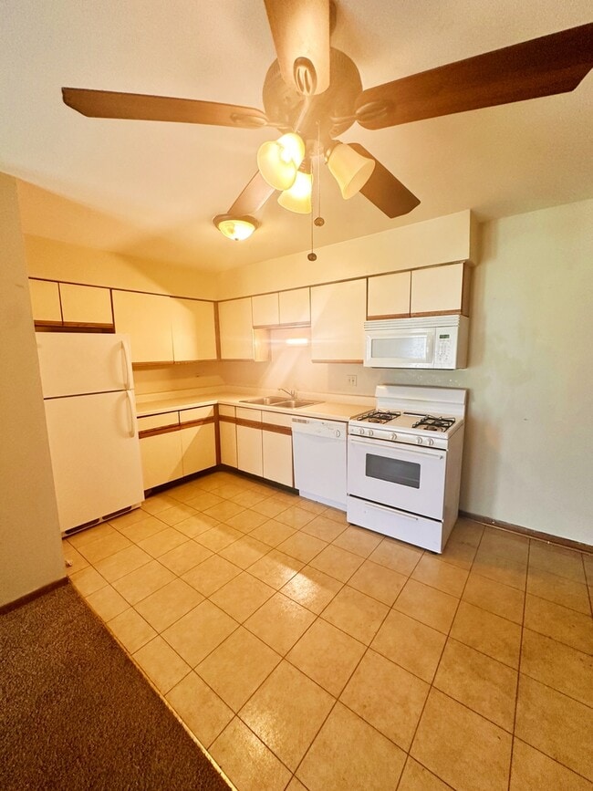 Building Photo - 2276 Century Point Ln