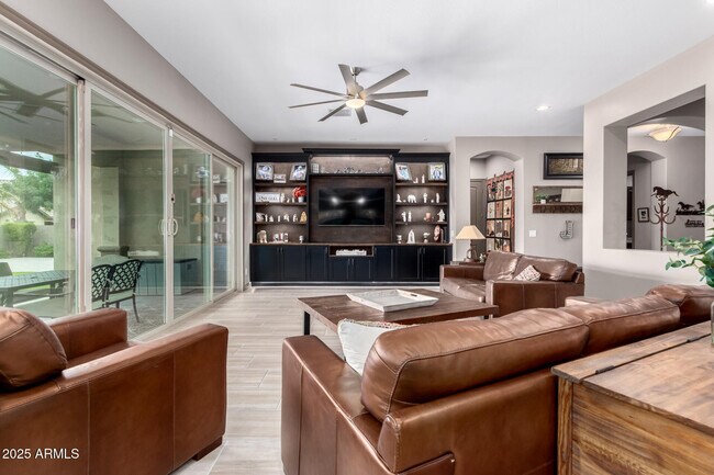 Building Photo - 20176 E Nighthawk Way