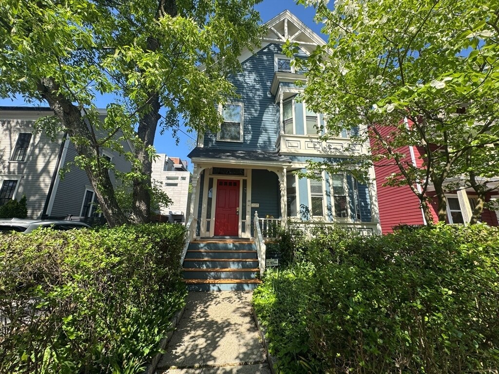 Building Photo - 30 Carver St