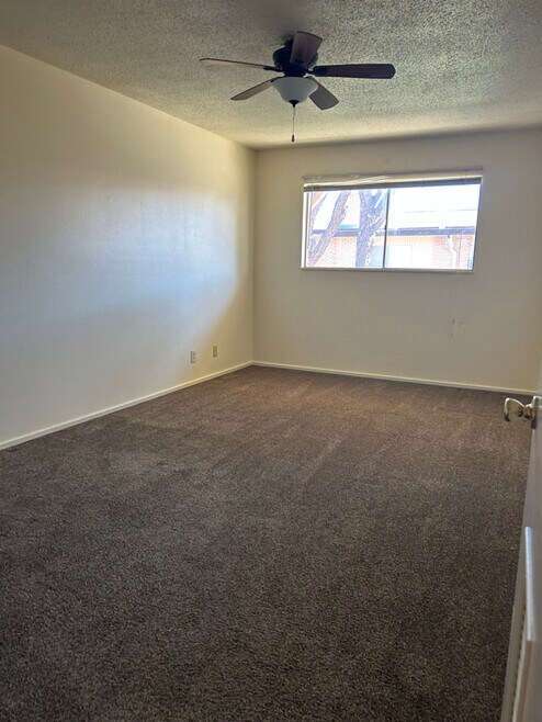 Building Photo - 2601 N Kentucky Ave