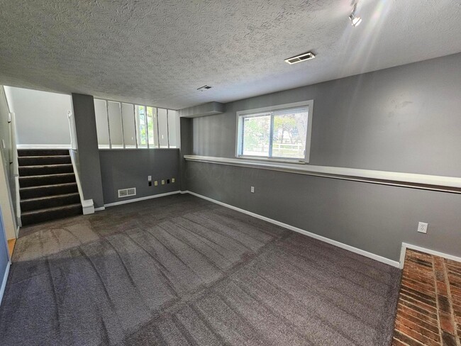 Building Photo - 1792 Plains Blvd