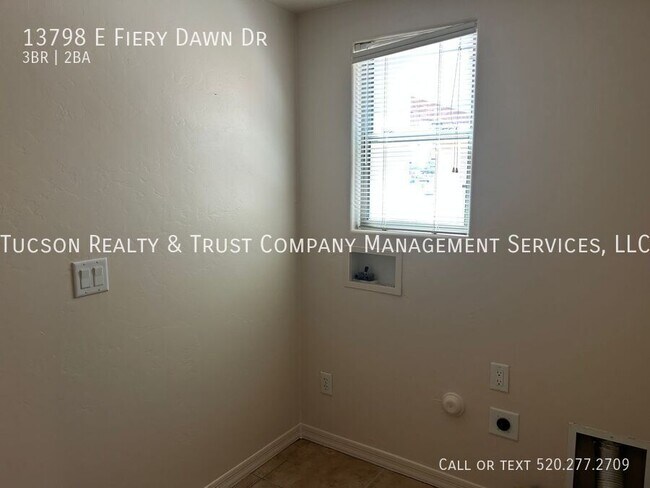Building Photo - 13798 E Fiery Dawn Dr