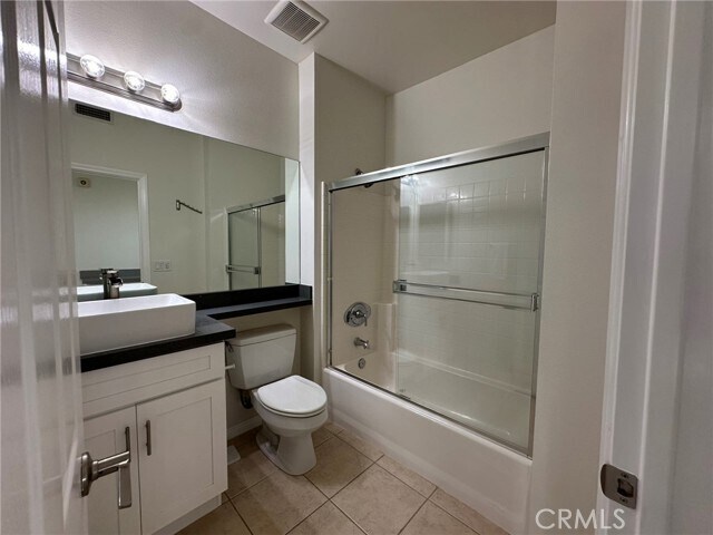 Building Photo - 216 Coral Rose