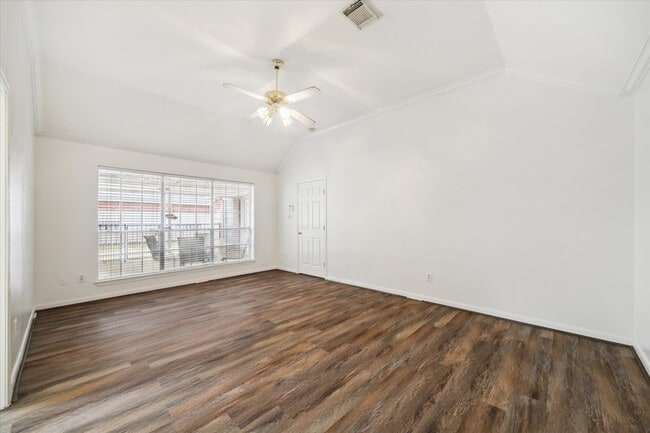 Building Photo - 23006 Greenrush Dr
