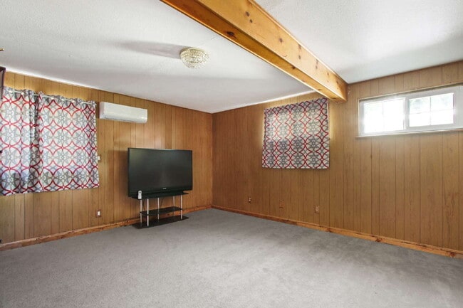 Building Photo - Available Now or Fall. Old East Davis Rental with Spacious Yard, Bonus Room & Easy Bike Access to...