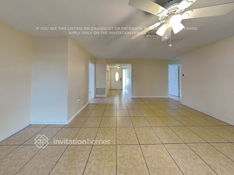 Building Photo - 1170 Brook Dr W