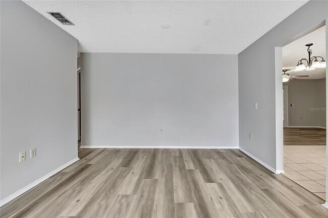 Building Photo - 2453 Keeport Dr