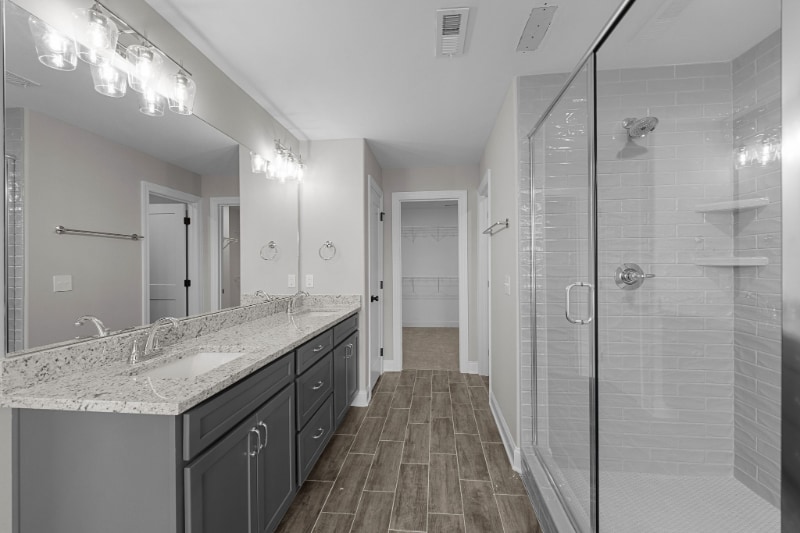 Building Photo - 1909 Gracie Bug Lp