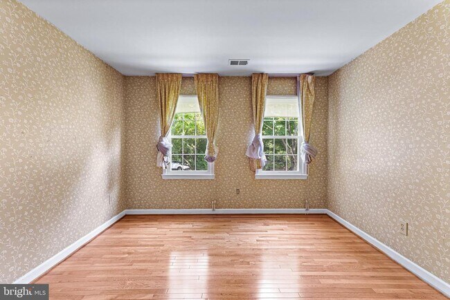 Building Photo - 7416 Royal Dominion Dr