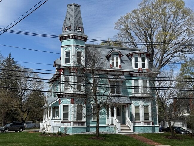 Building Photo - 46 N Main St