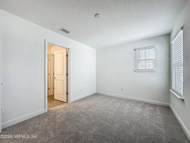 Building Photo - 133 Otsego Ln