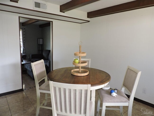 Building Photo - 435 Belle Chasse Dr