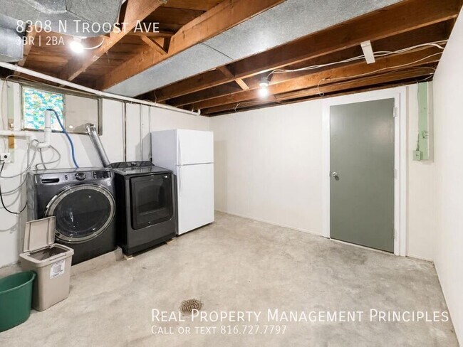 Building Photo - 8308 N Troost Ave