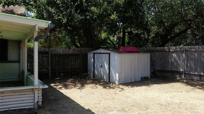 Building Photo - 2602 Colquitt Cove