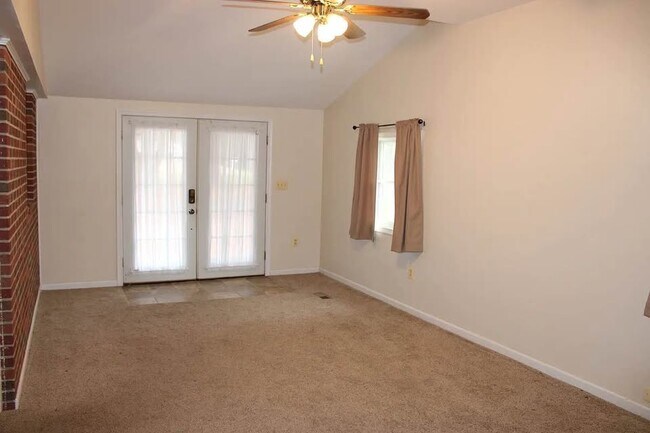 Building Photo - 1104 Wild Orchid Dr