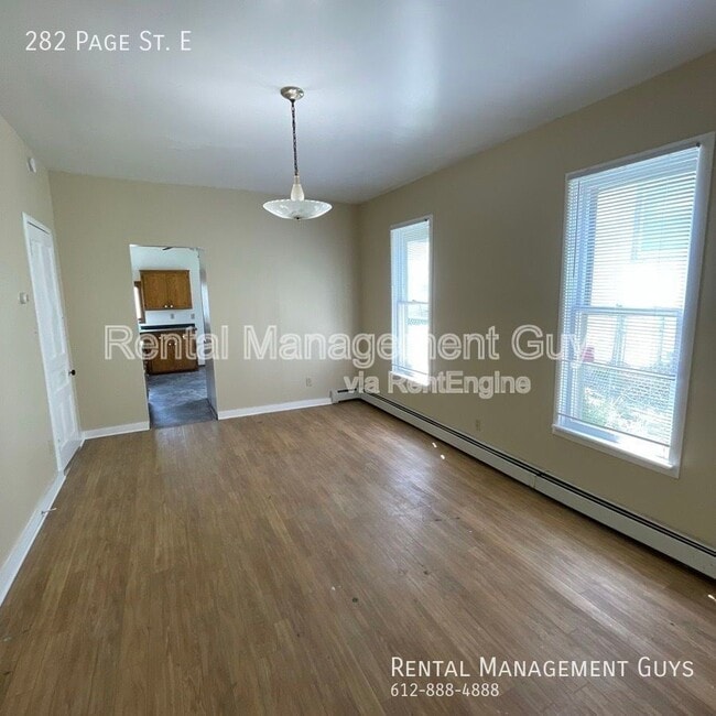 Primary Photo - 282 Page St E