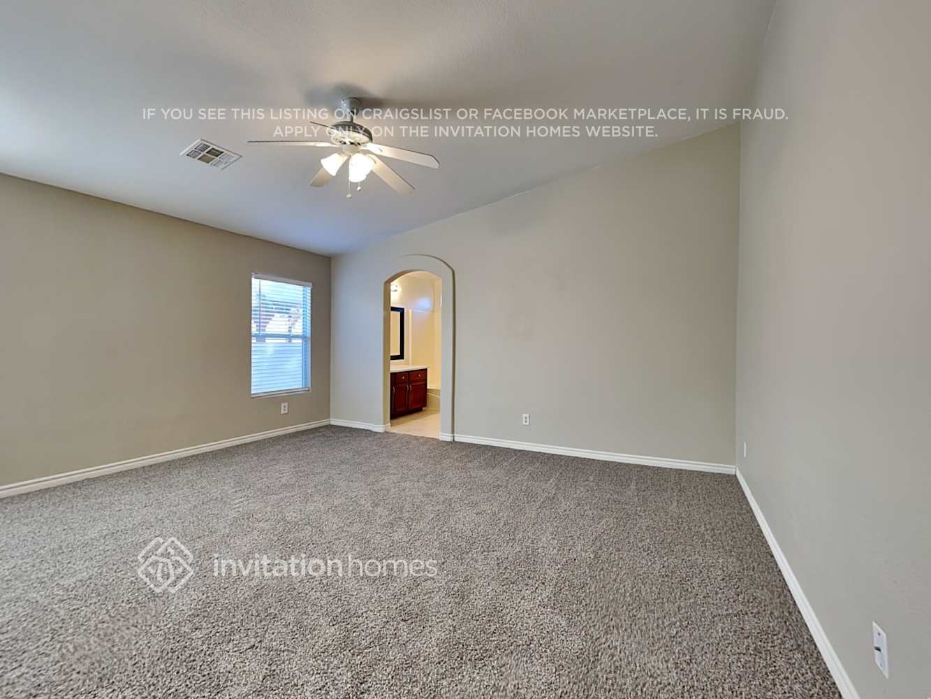 Building Photo - 4921 Sapphire Light St