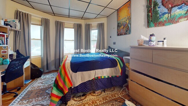 Building Photo - 6 Bailey St