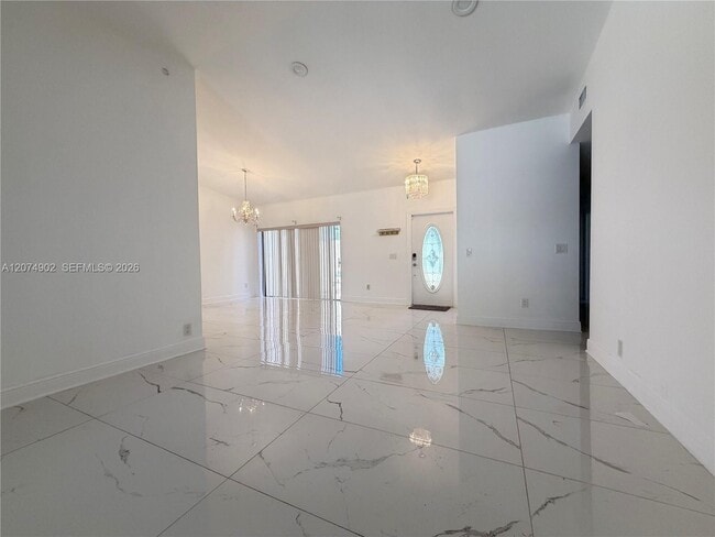 Building Photo - 20888 Sugarloaf Ln