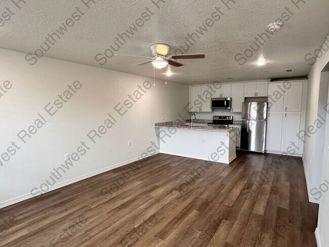 Building Photo - Brand new apartments