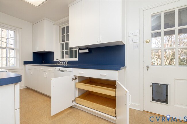 Building Photo - 5506 Toddsbury Rd