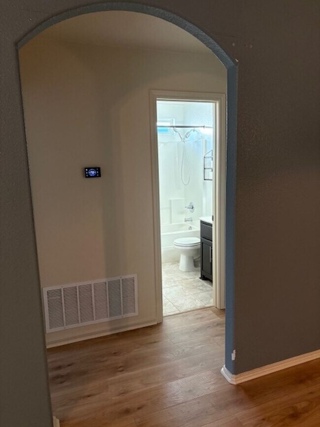 Building Photo - 3106 Alamocitos Creek Dr