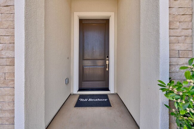 Building Photo - Single-Story Folsom Rental Backing to Greenbelt in Regency 55+!